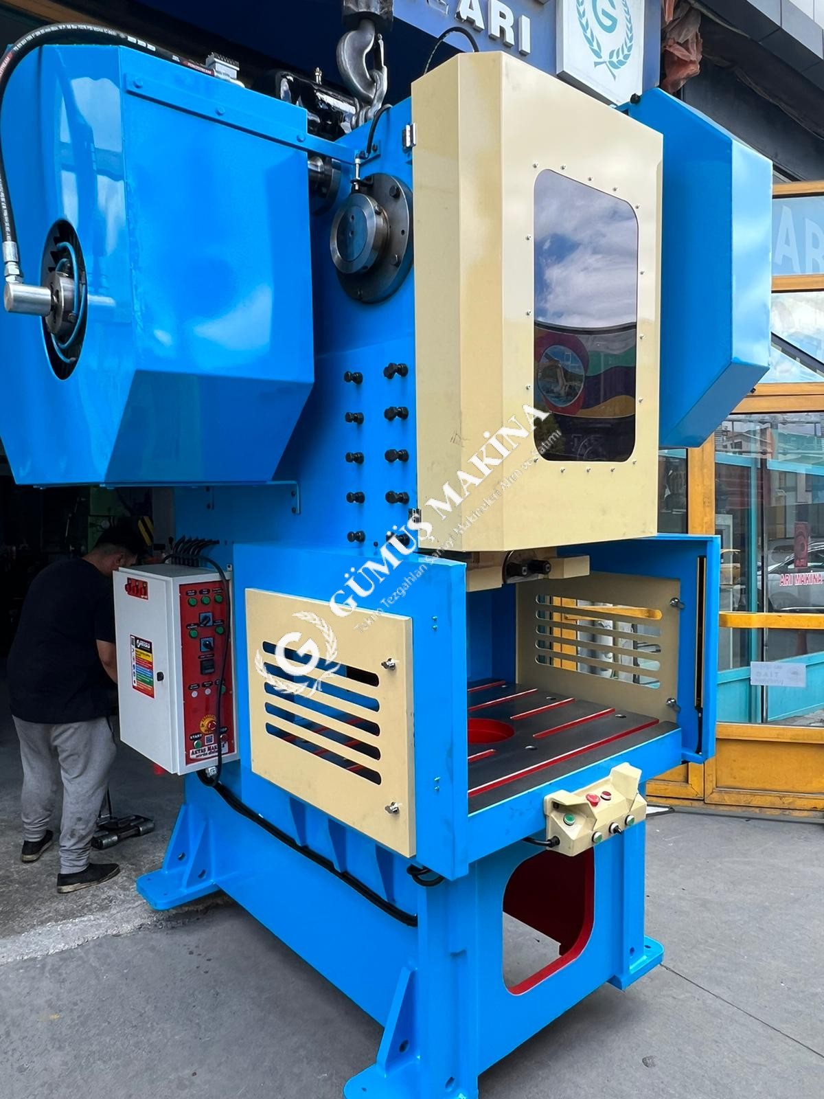 EKSANTRİK PRES TEZGAHLARI 2